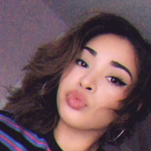 Meet your Posher, Marci